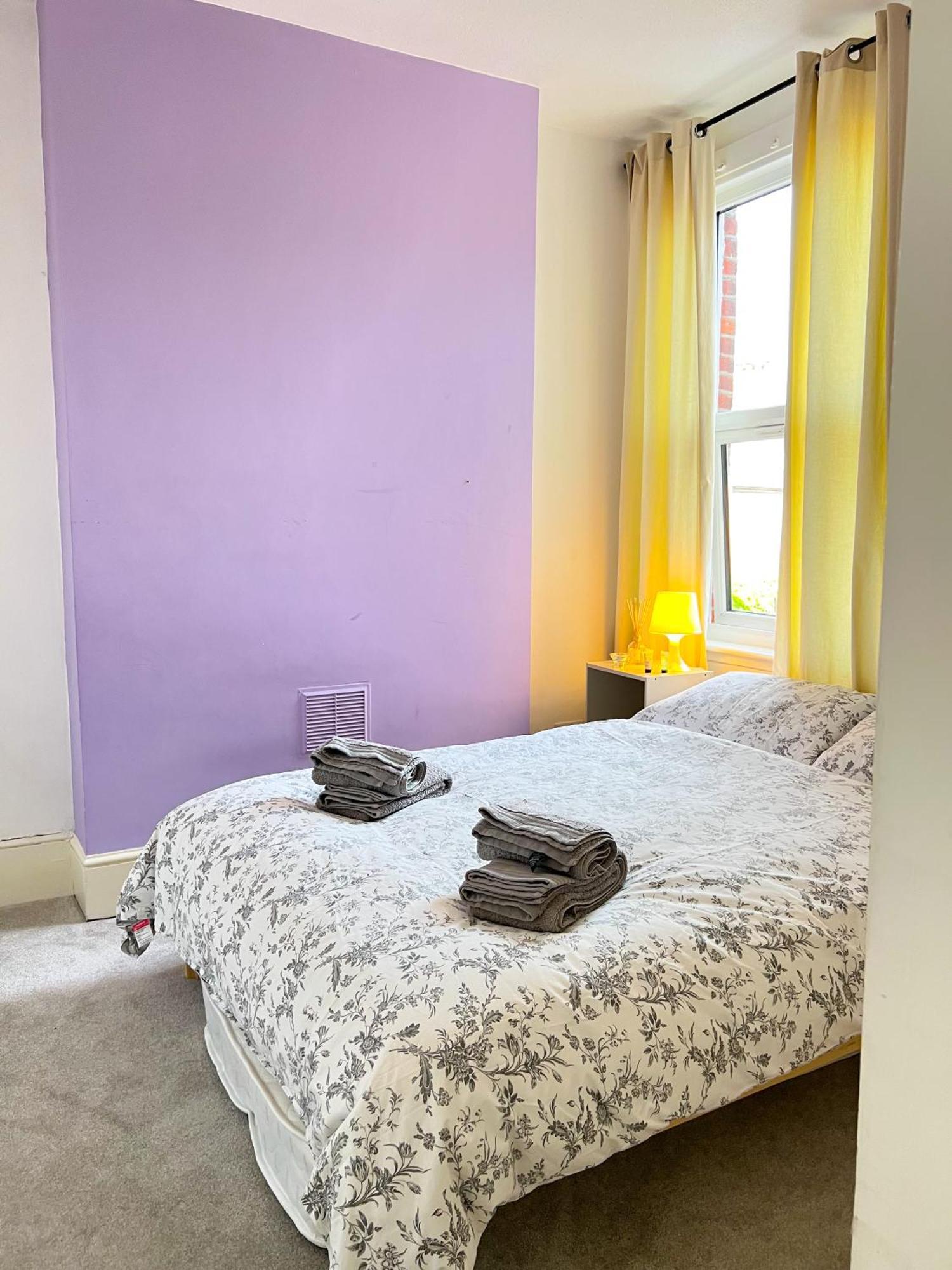 Welcome 2 Bedrooms Flat In Wimbledon London Exterior photo
