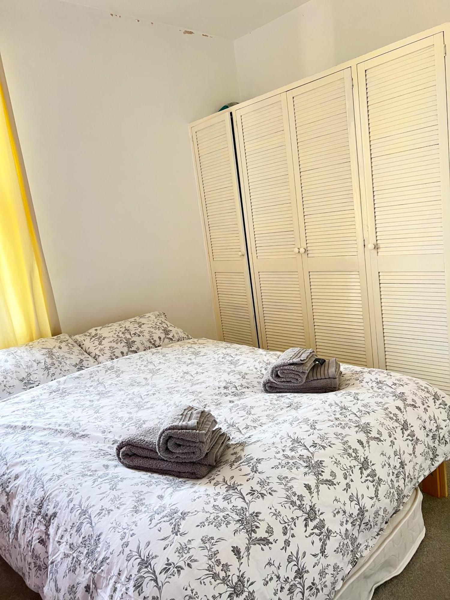 Welcome 2 Bedrooms Flat In Wimbledon London Exterior photo